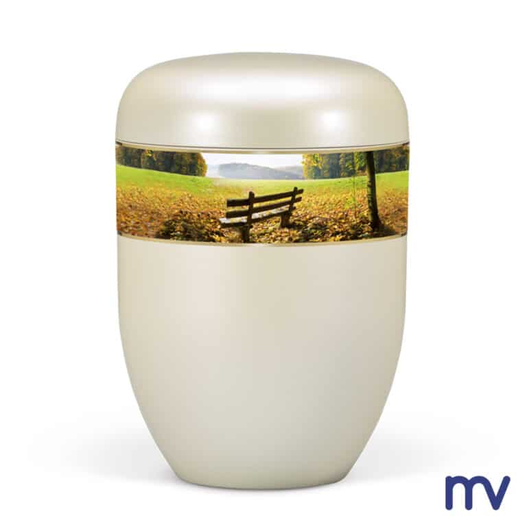 Spoločnosť Morivita distribuuje urny pre pohrebný priemysel. Oceľové urny, medené urny a biourny. Distribuujeme aj mini urny pre pohrebné služby.
